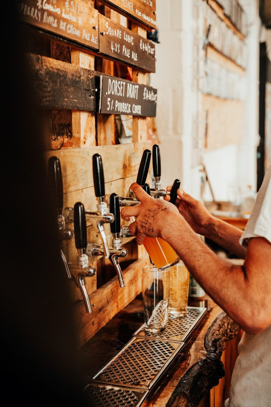 Real Ale vs. Craft Beer: What’s the Difference?