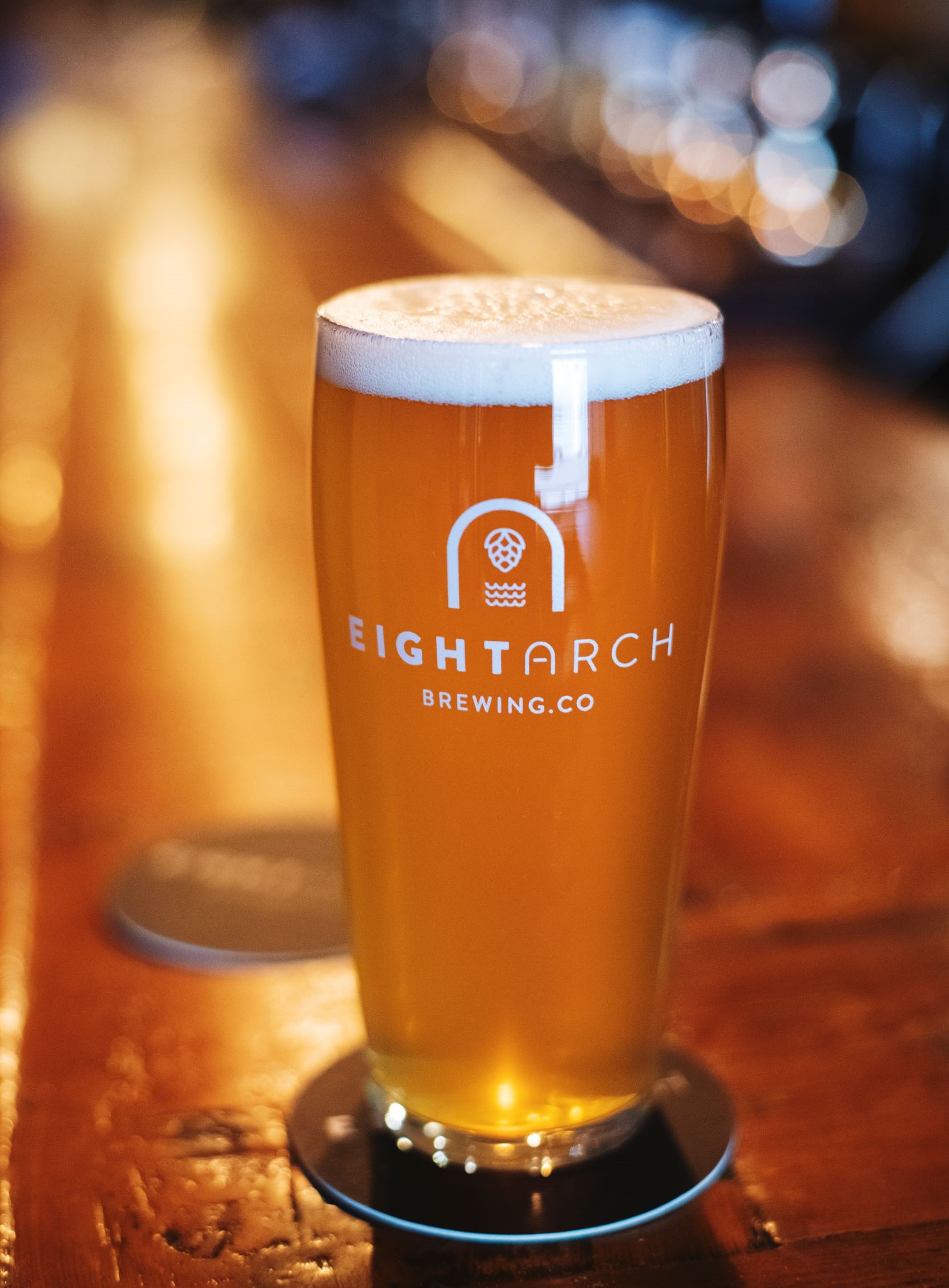 Eight Arch Brewing Co pint glass